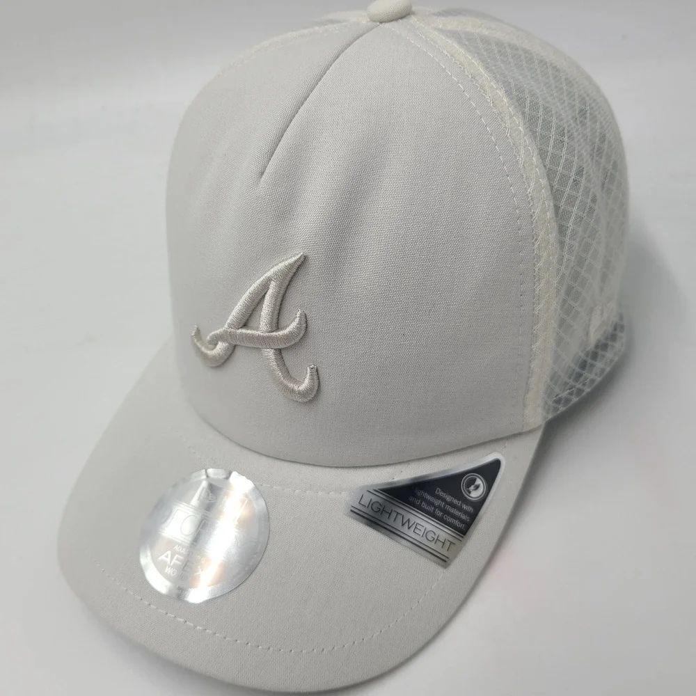 Women Atlanta Braves Hat Snapback Trucker Mesh New Era 9Forty Gray MLB Logo Apex